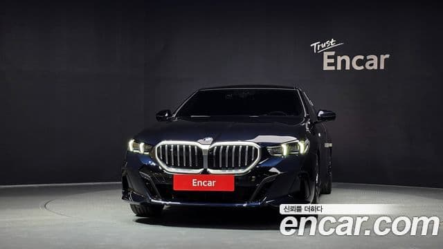 BMW 5 Series 2025 — ფოტო 3/20