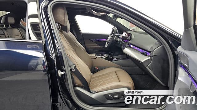 BMW 5 Series 2025 — ფოტო 11/20