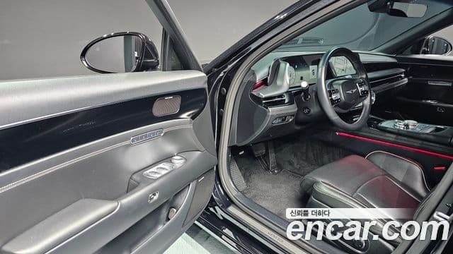 Genesis G90 2022 — Şəkil 11/20