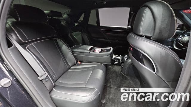 Genesis G90 2022 — Şəkil 19/20