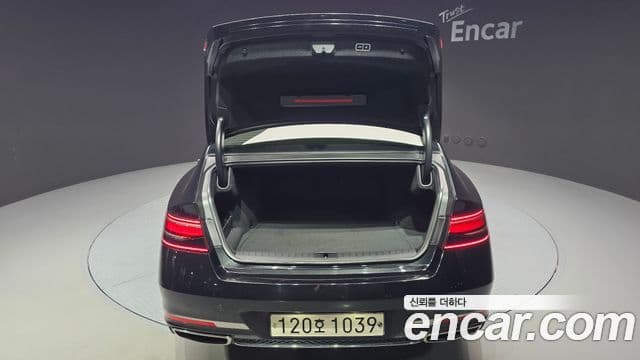 Genesis G90 2022 — Şəkil 20/20