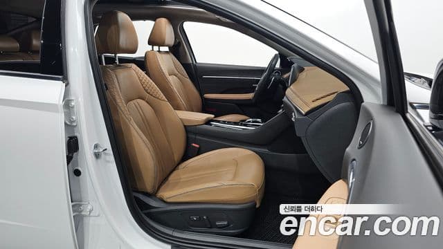 Hyundai Sonata 2019 — Фото 8/20