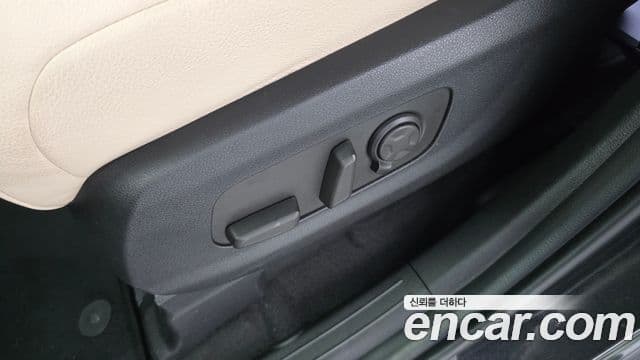 Kia Carnival 2025 — Şəkil 26/42