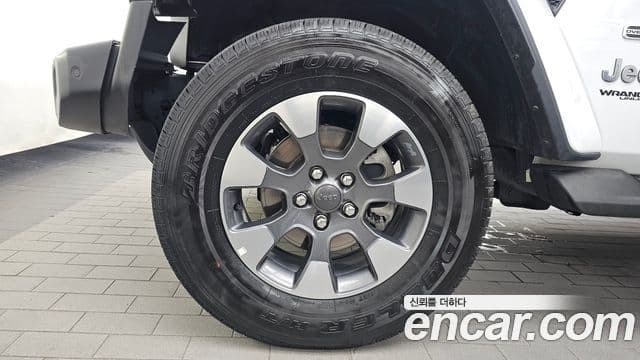 Jeep Wrangler 2022 — Şəkil 5/20