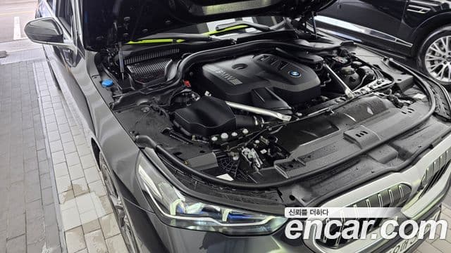 BMW 5 Series 2025 — ფოტო 6/20