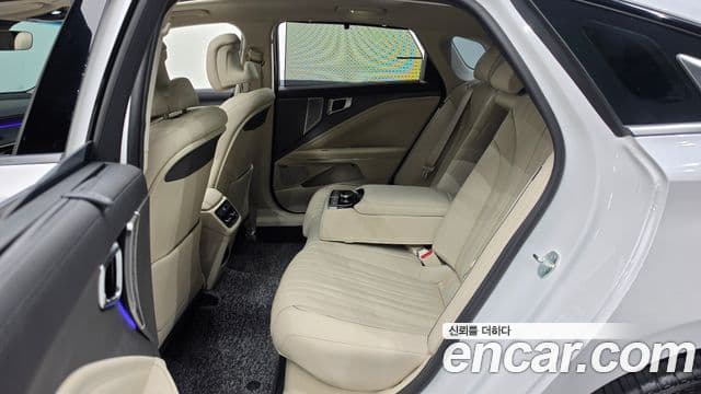 Kia K8 2025 — ფოტო 12/20