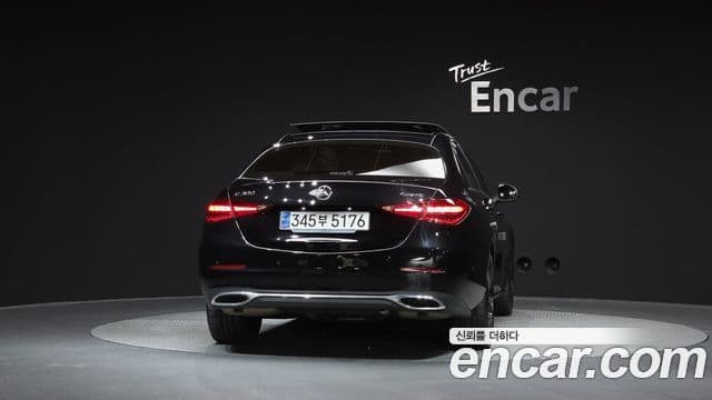 Mercedes-Benz C-Class 2023 — Şəkil 4/20