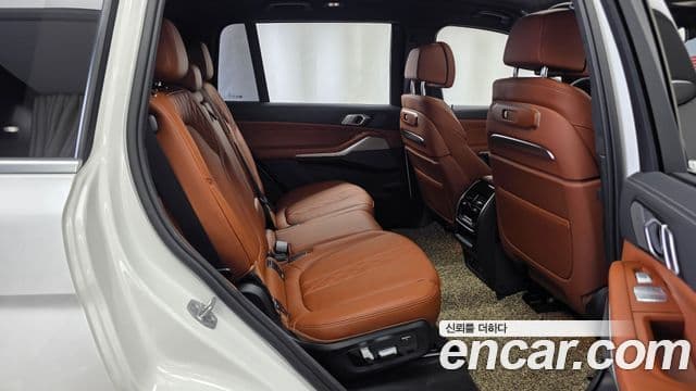 BMW X7 2024 — Şəkil 12/20