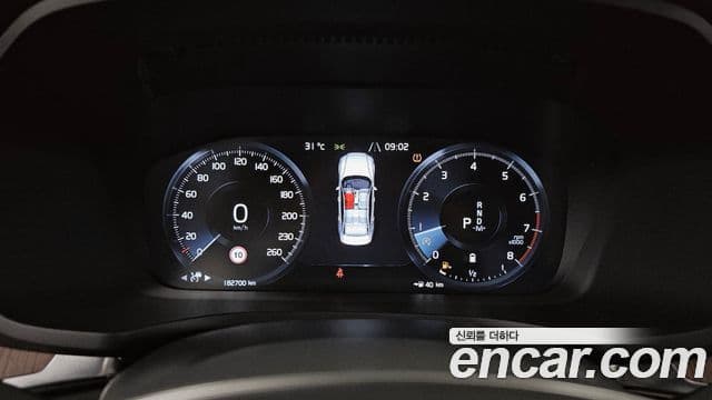 Volvo S60 2021 — ფოტო 8/20