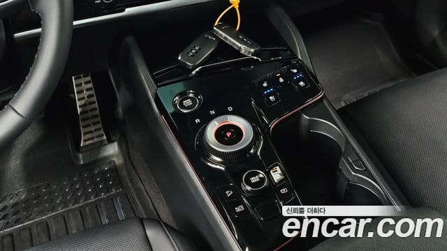 Kia Sportage 2024 — ფოტო 9/20