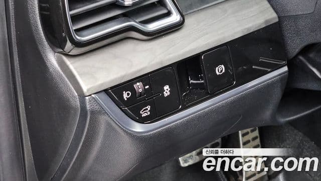 Kia Sportage 2024 — ფოტო 14/20