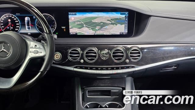 Mercedes-Benz S-Class 2018 — Şəkil 14/20