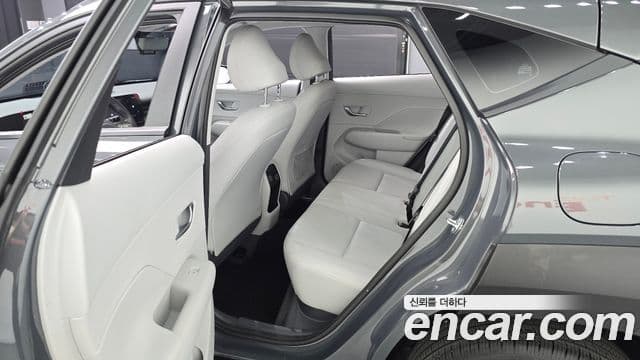 Hyundai Kona 2025 — Şəkil 11/20