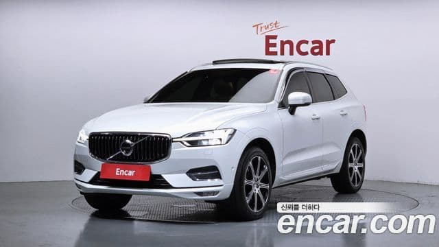 Volvo XC60 2018 — ფოტო 1/20