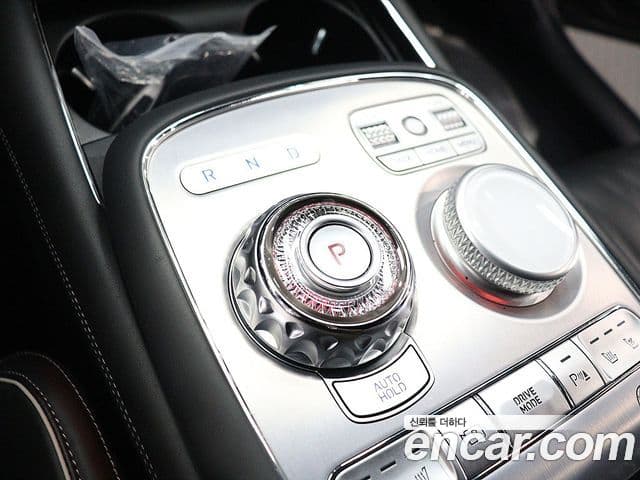 Genesis G90 2023 — ფოტო 8/20