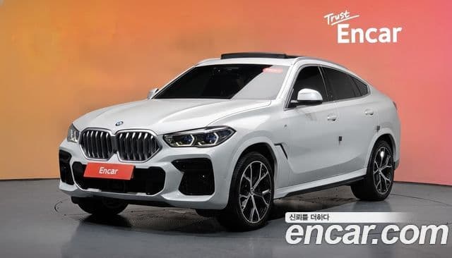 BMW X6 2022 — Фото 1/20