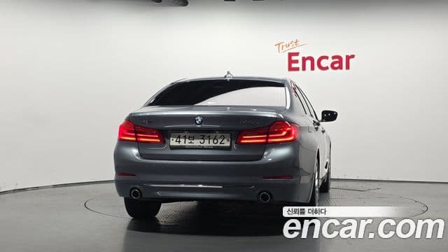 BMW 5 Series 2019 — Şəkil 4/20
