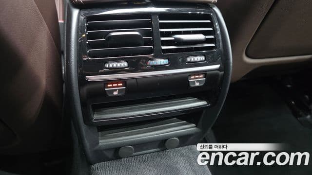 BMW 5 Series 2019 — Şəkil 19/20