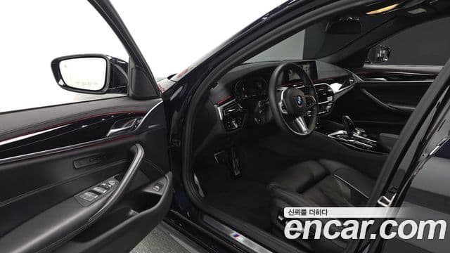 BMW 5 Series 2020 — Şəkil 10/20