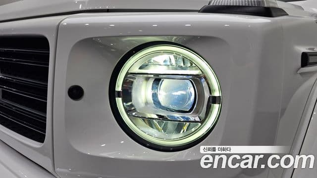 Mercedes-Benz G-Class 2023 — Photo 33/33