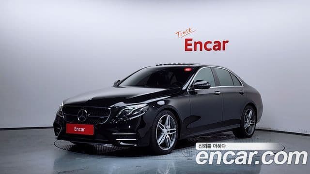 Mercedes-Benz E-Class 2019 — ფოტო 1/20