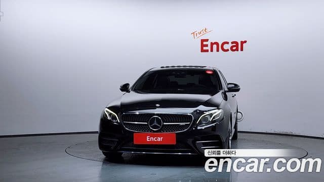 Mercedes-Benz E-Class 2019 — ფოტო 3/20