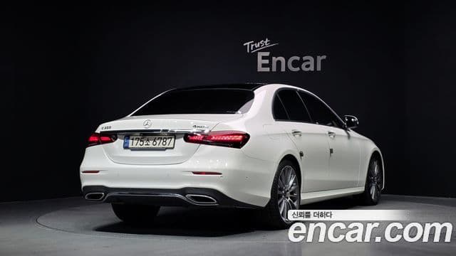 Mercedes-Benz E-Class 2021 — Şəkil 2/20