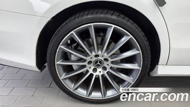 Mercedes-Benz E-Class 2021 — Şəkil 5/20