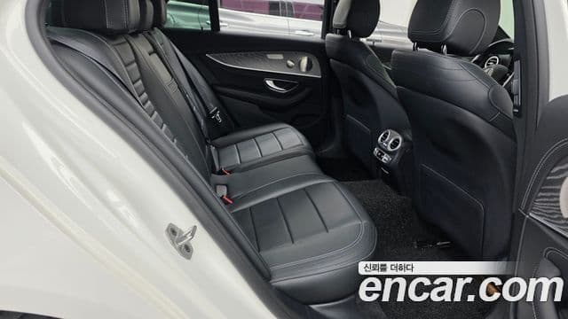 Mercedes-Benz E-Class 2021 — Şəkil 11/20