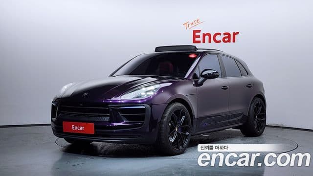 Porsche Macan 2020 — ფოტო 1/20