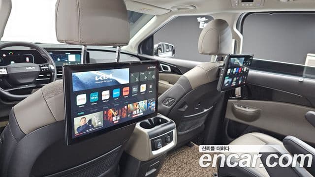 Kia Carnival 2024 — Фото 12/20