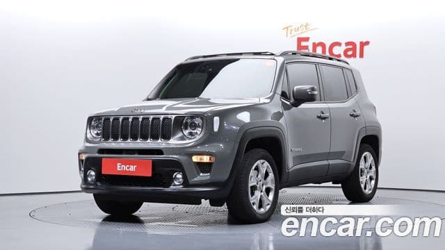 Jeep Renegade 2019 — Фото 1/20