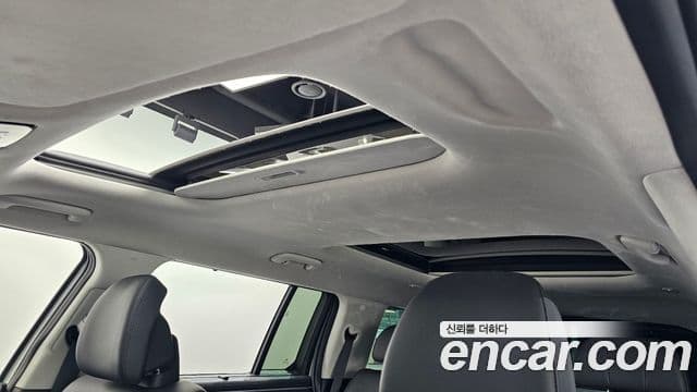 Hyundai Santa Fe 2023 — Şəkil 16/20