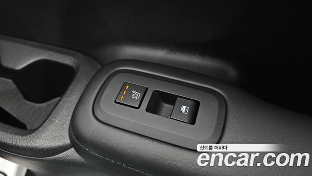 Hyundai Santa Fe 2023 — Şəkil 18/20