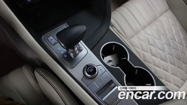 Genesis G70 2023 — Şəkil 9/20