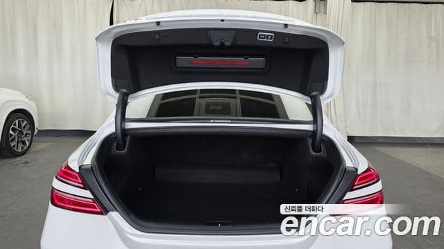 Genesis G70 2023 — Şəkil 20/20