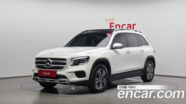 Mercedes-Benz GLB-Class 2021 — ფოტო 1/20
