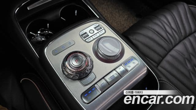 Genesis G90 2023 — Şəkil 9/20