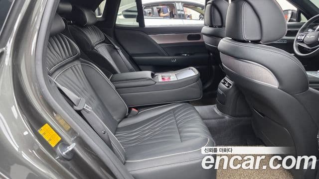 Genesis G90 2023 — Şəkil 11/20