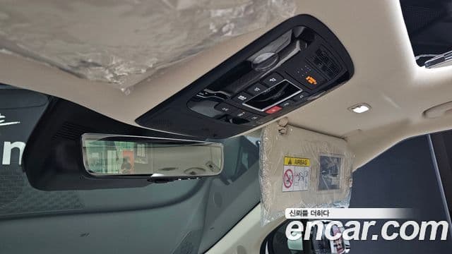 Kia Carnival 2025 — Photo 32/43