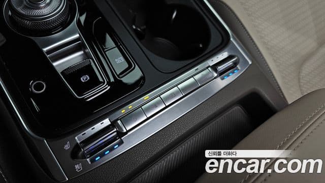 Kia Carnival 2025 — Photo 23/43