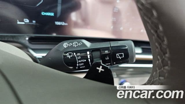 Kia Carnival 2025 — Photo 16/43