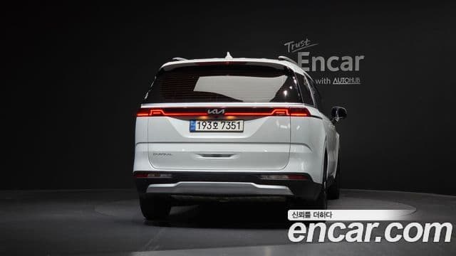 Kia Carnival 2022 — Фото 4/20