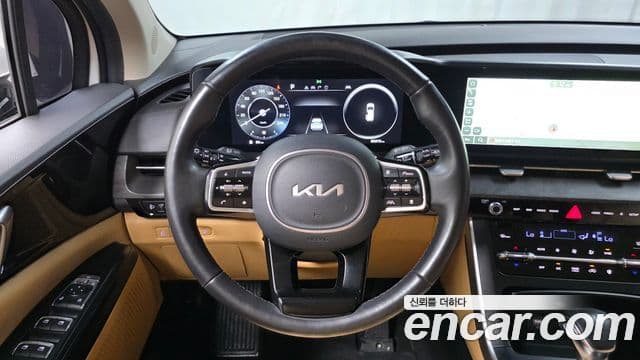 Kia Carnival 2022 — Фото 13/20