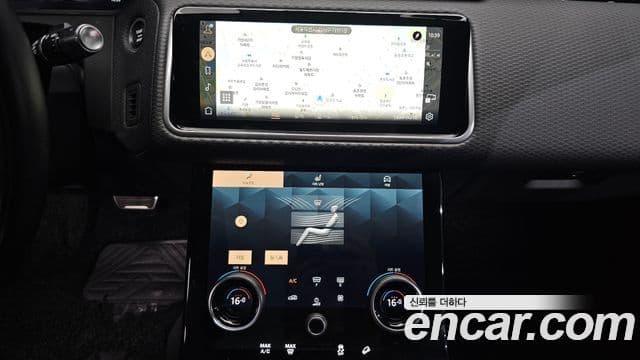 Land Rover Range Rover Velar 2022 — Şəkil 14/20