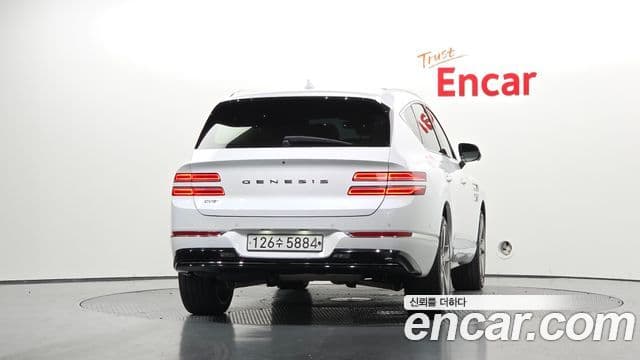 Genesis GV80 2020 — ფოტო 4/20