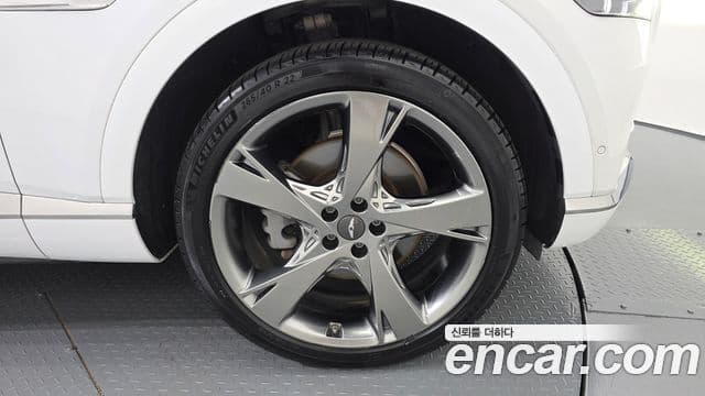 Genesis GV80 2020 — Photo 20/33