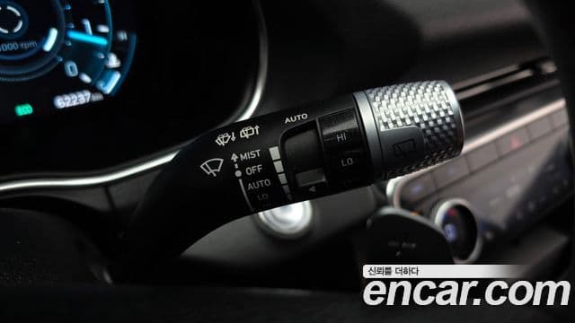 Genesis GV80 2020 — Photo 15/33
