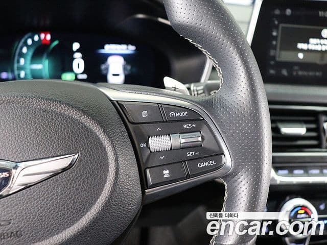 Genesis G70 2019 — ფოტო 10/19