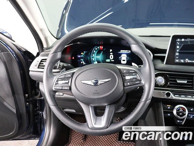 Genesis G70 2019 — ფოტო 14/19